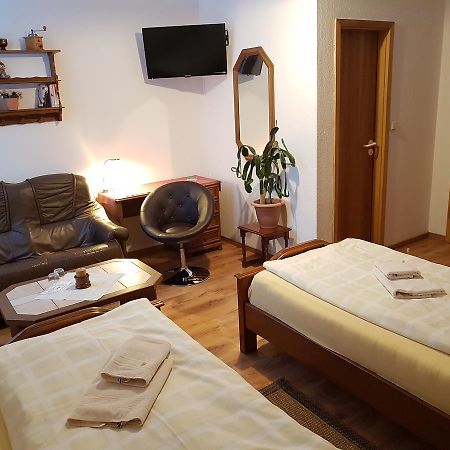 Landhaus Dargelin Hotel Behrenhoff Eksteriør billede